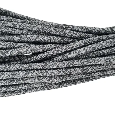 La cuerda bicolor del poliéster de 7,5m m del buen precio para la tienda al aire libre acepta el arreglo para requisitos particulares